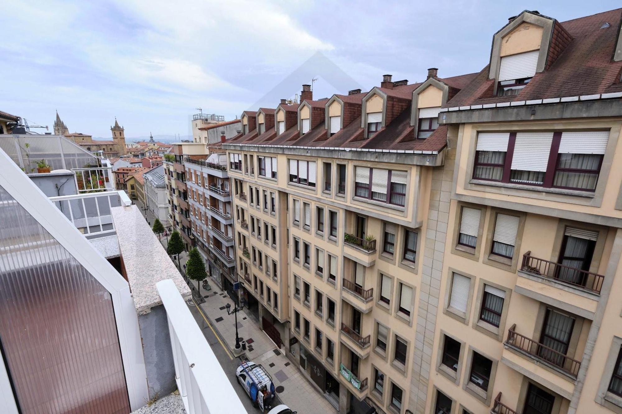 Appartement Atico Quintana I - Con Terraza, Vistas A La Ciudad, En El Centro, Con Wifi Y Garaje
