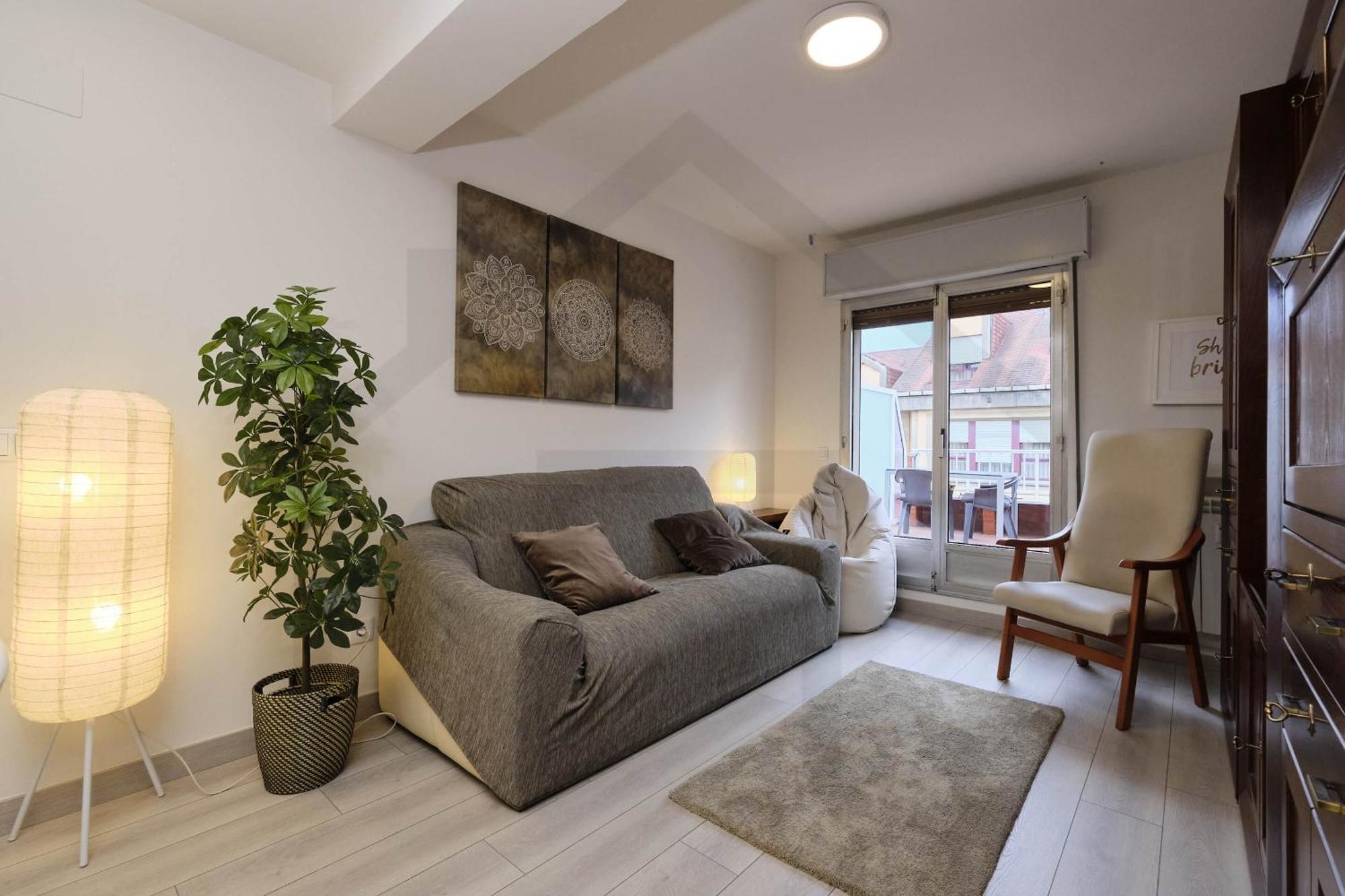 Appartement Atico Quintana I - Con Terraza, Vistas A La Ciudad, En El Centro, Con Wifi Y Garaje *